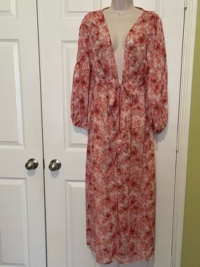 Women's Express Sheer Kimono - NWT - Size Small/Medium